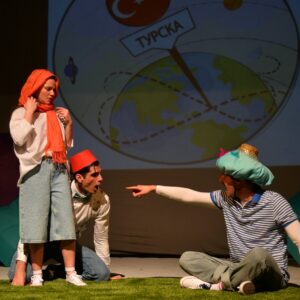 Пут по свету на тротинету